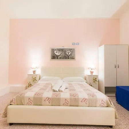 Buon Vento Castro (Lecce)